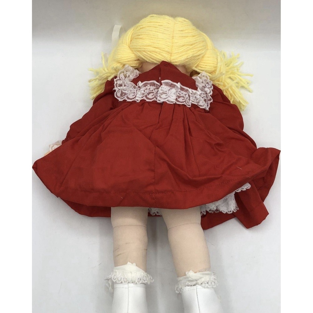 VIntage 1985 PTL Club The Susie Moppet Doll By Jim &‎ Tammy Baker  ORIGINAL BOX - Picture 5 of 7